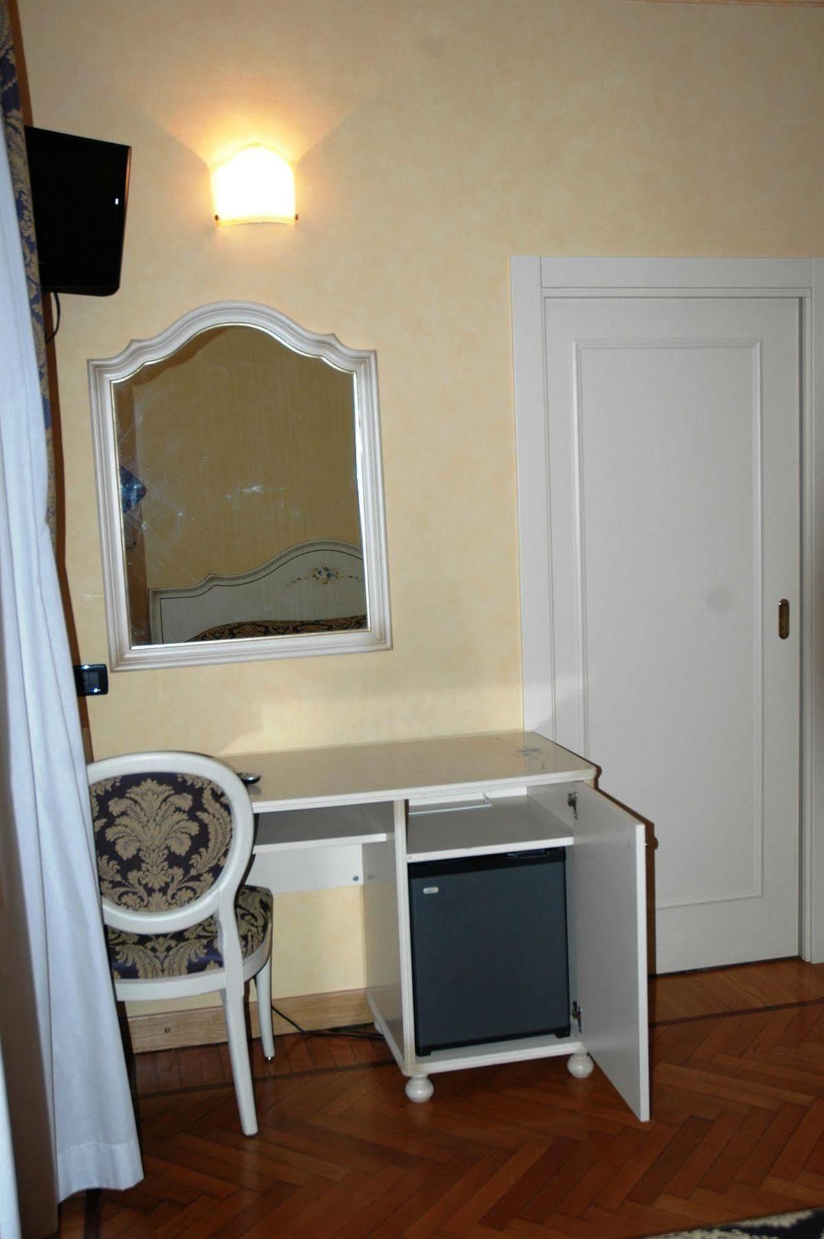 Promessi Sposi 4* Malgrate