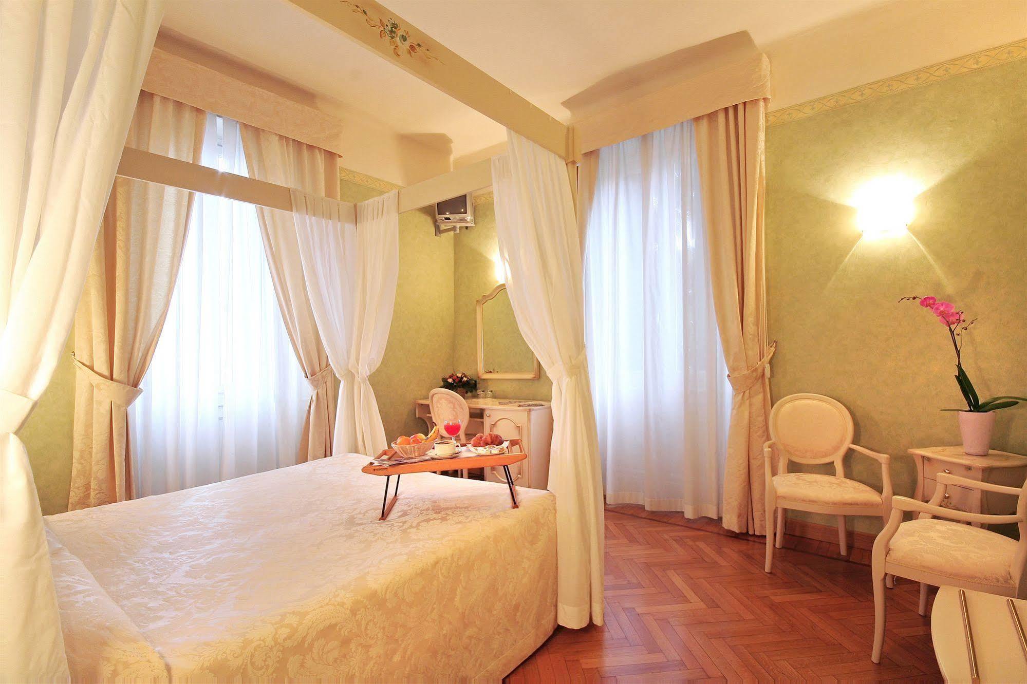 Promessi Sposi Hotel
