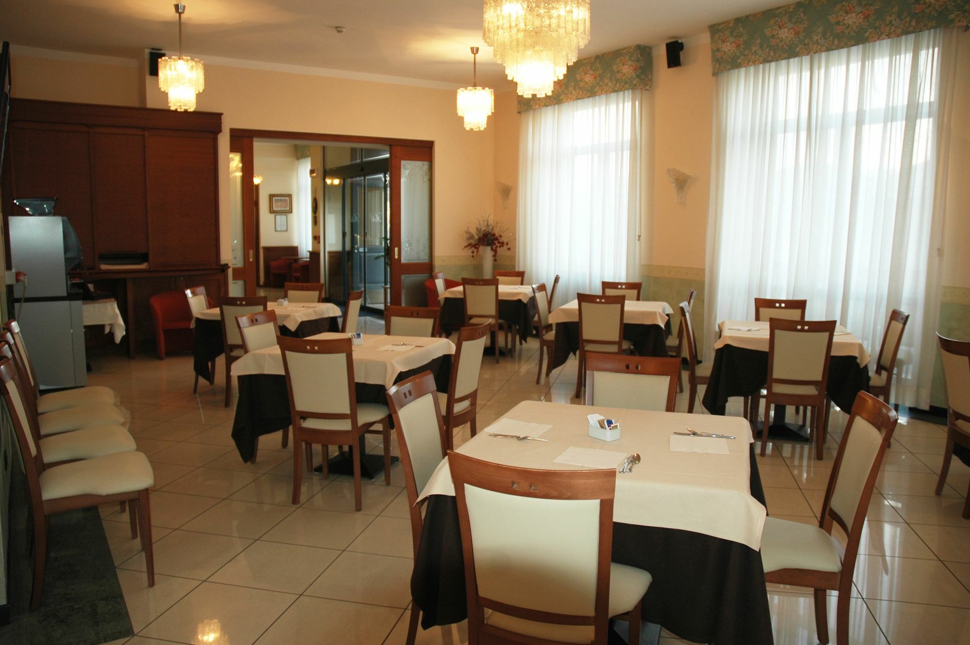 Hotel Promessi Sposi